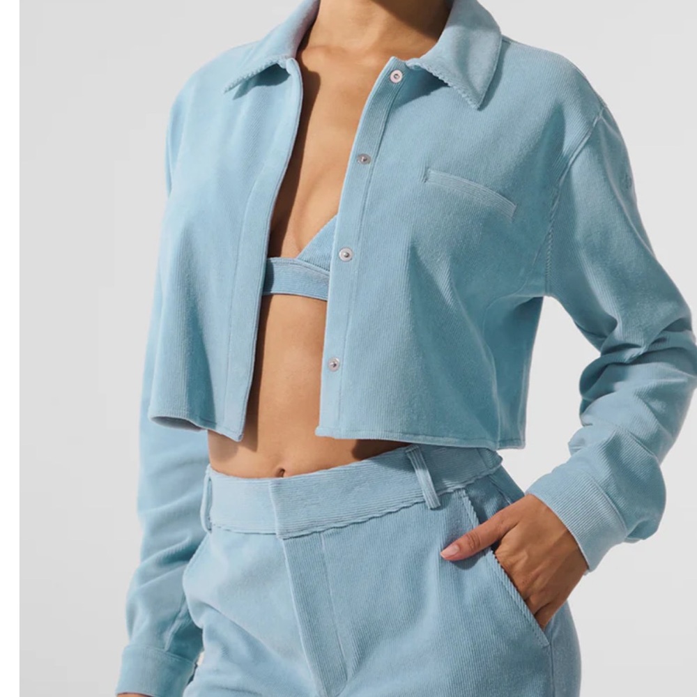 Alo yoga Micro Corduroy Cropped Dreamer Button Down XS